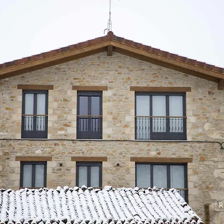 Apartmán Rumin Enea - Turismo De Pueblo